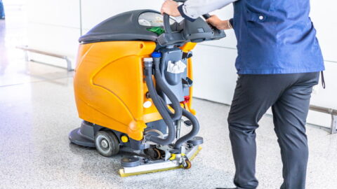 清掃の仕事を始めませんか？未経験からプロを目指す